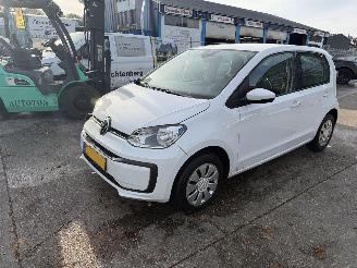 Vaurioauto  passenger cars Volkswagen Up! 1.0 48KW Airco 5-Drs NAP 2023/3
