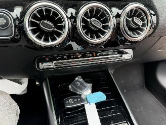 Mercedes GLA 250 e 118KW Pano Sfeerverlichting Clima Navi AMG-Line picture 15