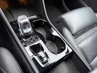 Volvo XC40 1.5 T5 Recharge 162KW Autom. Clima Navi Leer Led Xenon Camera H&K NAP picture 12