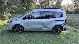 Nissan Townstar TEKNA picture 2