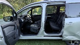 Nissan Townstar TEKNA picture 14