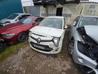 Uttjänta bilar auto Renault Twingo Twingo II (CN), Hatchback 3-drs, 2007 / 2014 1.5 dCi 75 FAP 2012/3