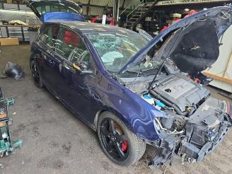 Uttjänta bilar auto Volkswagen Golf Golf VI (5K1), Hatchback, 2008 / 2013 2.0 GTI 16V Edition 35 2013/3