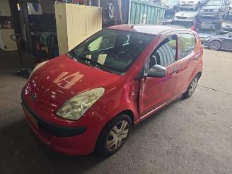 Auto da rottamare Nissan Pixo Pixo (D31S), Hatchback, 2009 1.0 12V 2012/4