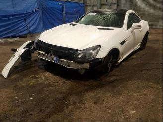 Vrakbiler auto Mercedes SLK SLK (R172), Cabrio, 2011 / 2016 3.5 350 V6 24V BlueEFFICIENCY 2013/9