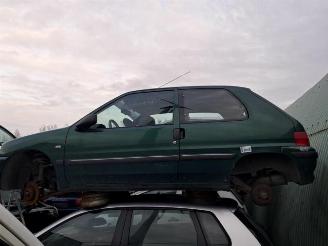 Auto da rottamare Peugeot 106 106 II, Hatchback, 1996 / 2004 1.1 XN,XR,XT,Accent 2002/6