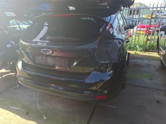 Démontage voiture Ford Focus Focus 3, Hatchback, 2010 / 2020 1.6 Ti-VCT 16V 125 2011/4