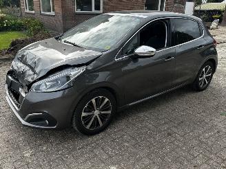  Peugeot 208 1.2 thp allure 2019/1
