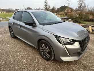 Peugeot 208 1.2 Allure picture 4