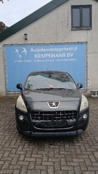 Coche siniestrado Peugeot 3008 3008 I (0U/HU) MPV 2.0 HDiF 16V, BlueHDi 150 16V (DW10CTED4.FAP(RHE)) =
[110kW]  (06-2009/08-2016) 2011