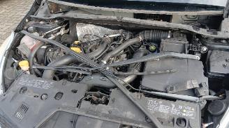 Renault Clio Clio IV (5R) Hatchback 5-drs 0.9 Energy TCE 90 12V (H4B-400(H4B-A4)) [=
66kW]  (11-2012/08-2021) picture 9