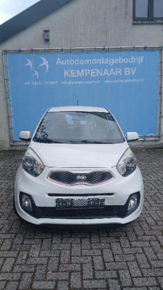 Démontage voiture Kia Picanto Picanto (TA) Hatchback 1.0 12V (G3LA) [51kW]  (05-2011/06-2017) 2015/2