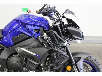 Yamaha MT-10  picture 9