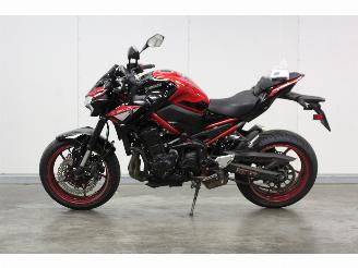krockskadad bil motor Kawasaki Z 900 ABS 2024
