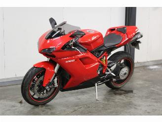 Ducati 848 Lichte rijdbare schade picture 2