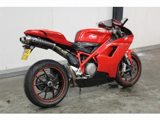 Ducati 848 Lichte rijdbare schade picture 4