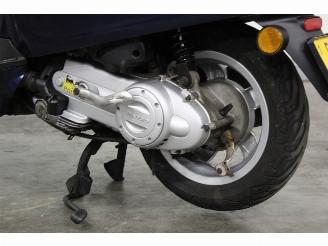 Vespa  Primavera BROM picture 7
