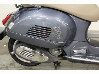 Vespa  GTS picture 7