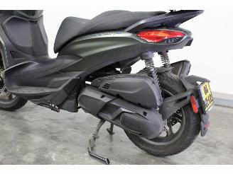 Piaggio  BEVERLY S 400 HPE picture 11