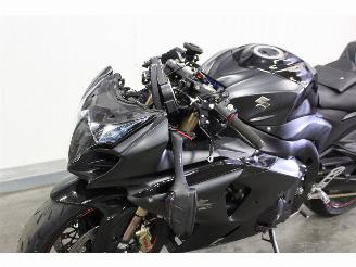 Suzuki GSX-R 1000 OHLINS AKRAPOVIC picture 6