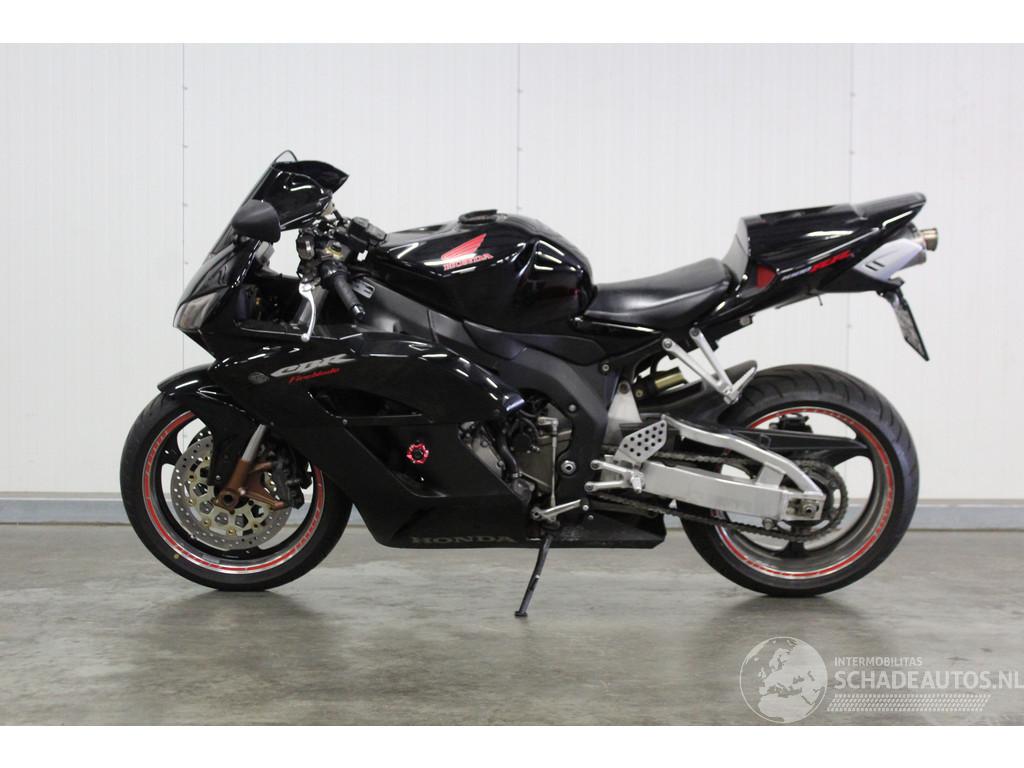 Honda CBR 1000 RR