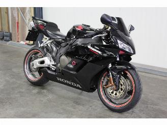 Honda CBR 1000 RR picture 6