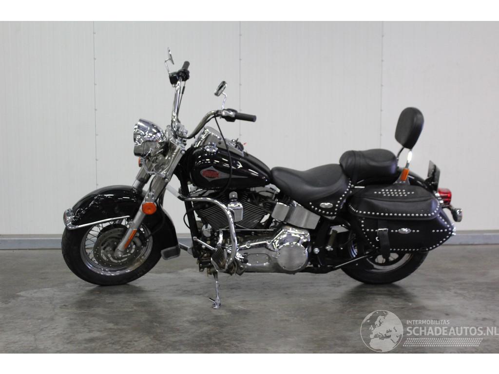 Harley-Davidson  FLSTCI Screaming Eagle II