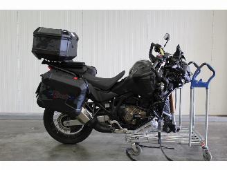 Honda  CRF 1100 D4 picture 3