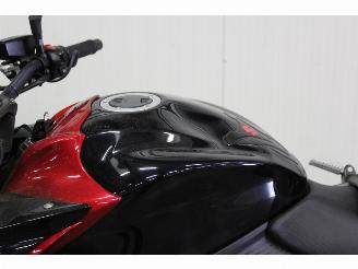 Suzuki  GSX-S 1000 F picture 9