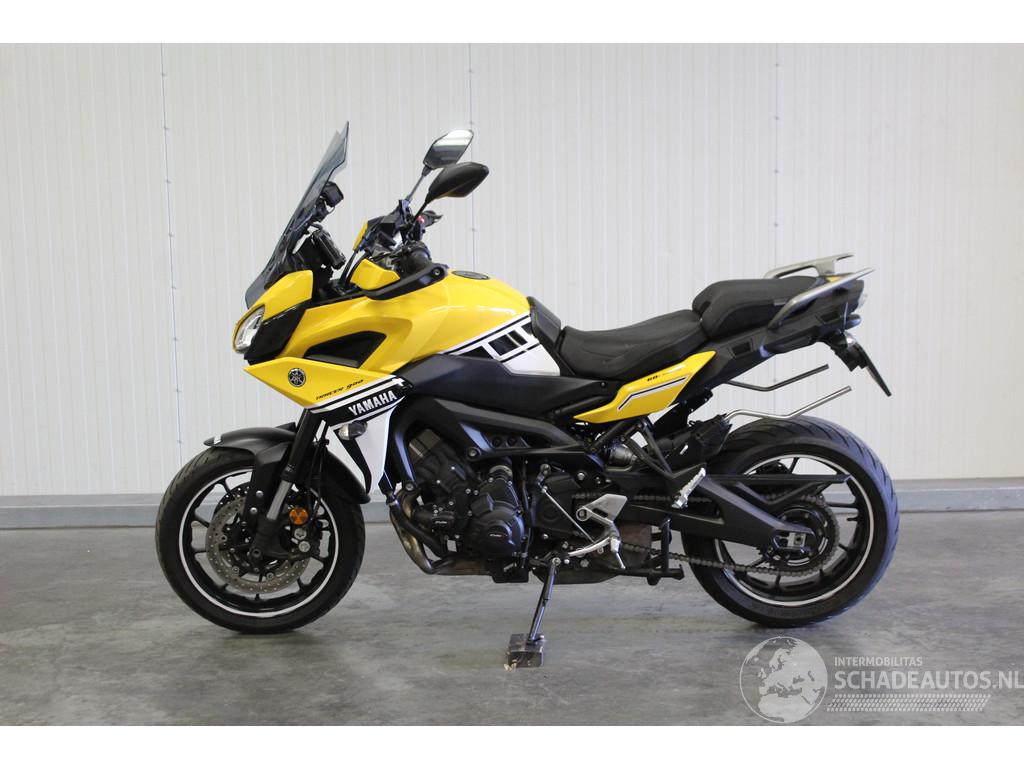 Yamaha  Tracer 900