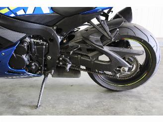 Suzuki  GSX-R 750 picture 11