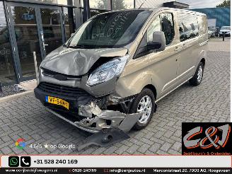 Avarii auto utilitare Ford Transit Custom  2013/7
