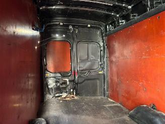 Ford Transit  picture 18