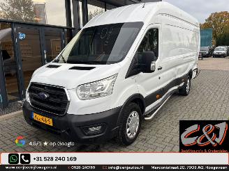damaged commercial vehicles Ford Transit  2021/9