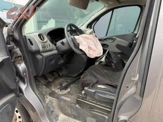 Renault Trafic Trafic (1FL/2FL/3FL/4FL), Van, 2014 1.6 dCi 120 Twin Turbo picture 13