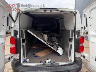 Peugeot Expert Expert (V1/VA/VB/VE/VF/VT/VY), Van, 2016 2.0 Blue HDi 120 16V picture 12