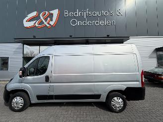 Peugeot Boxer  picture 2