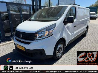 skadebil bedrijf Fiat Talento  2020/1