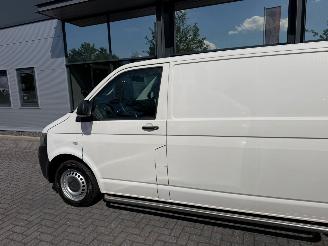 Volkswagen Transporter  picture 10