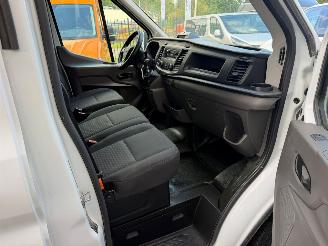 Ford Transit  picture 24