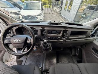Ford Transit  picture 18
