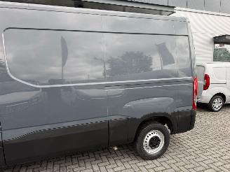 Iveco Daily  picture 3