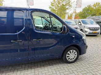 Opel Vivaro  picture 24