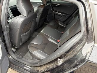 Volvo V-60 2.4 D6 AWD Hybride  R Design picture 8
