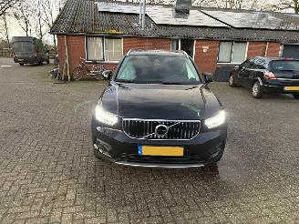 Coche accidentado Volvo XC40 T3 BENZINE SCHUIFDAK 2019/11