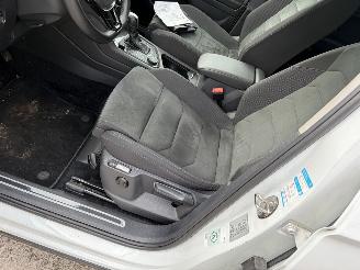 Volkswagen Tiguan 2.0  R LINE 4 motion picture 11