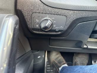 Audi Q2 35 TFSI S Edition picture 12