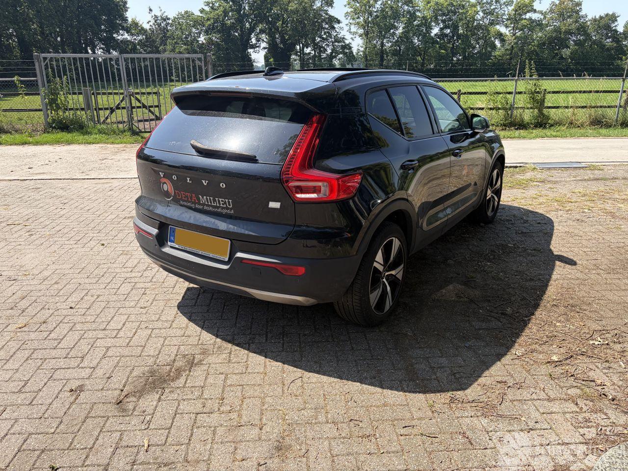 Volvo XC40 Recharge P8 AWD
