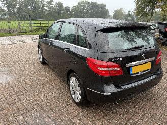 Mercedes B-klasse 200 AMBITION AUTOMAAT picture 6
