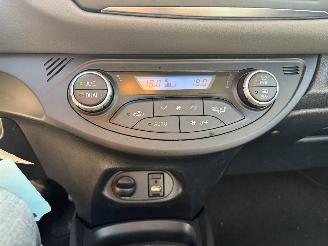 Toyota Yaris 1.5 picture 13